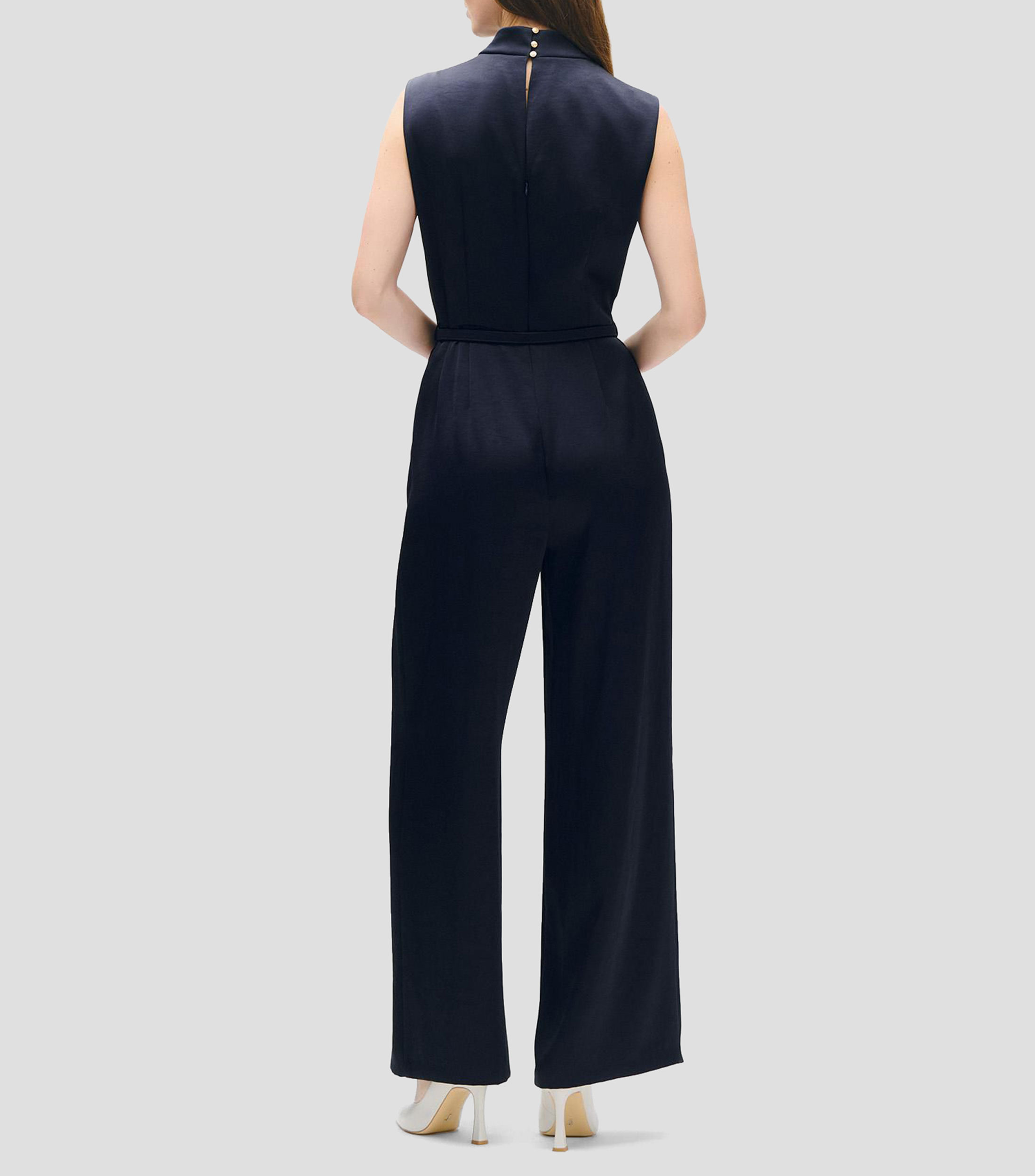 Jumpsuit Palazzo De Satín Marino Cuello Alto Alforzas Y Cinturón Mujer